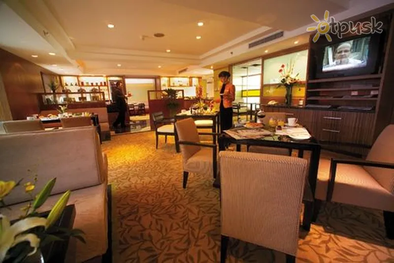 Фото отеля Crowne Plaza 5* Пекин Китай бары и рестораны