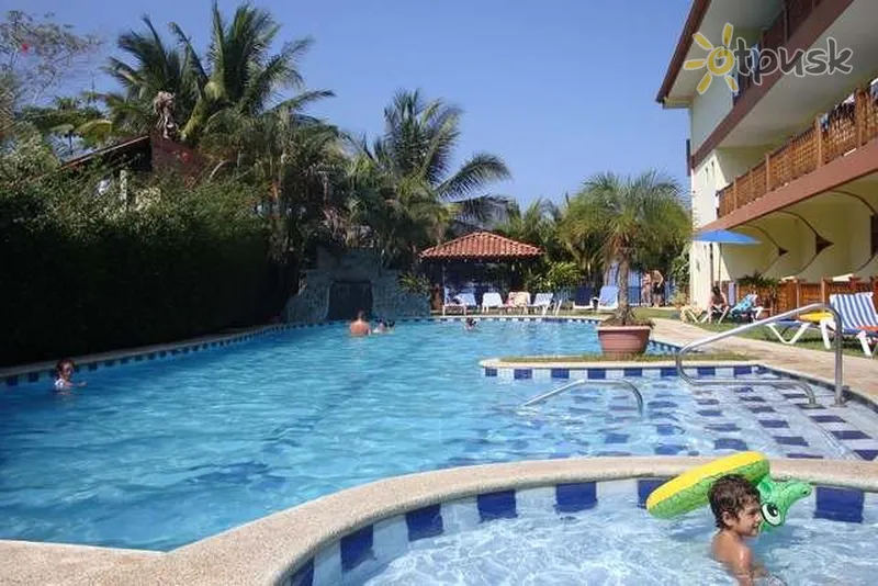 Фото отеля Arenal Pacifico Hotel 3* Хако Коста Рика экстерьер и бассейны