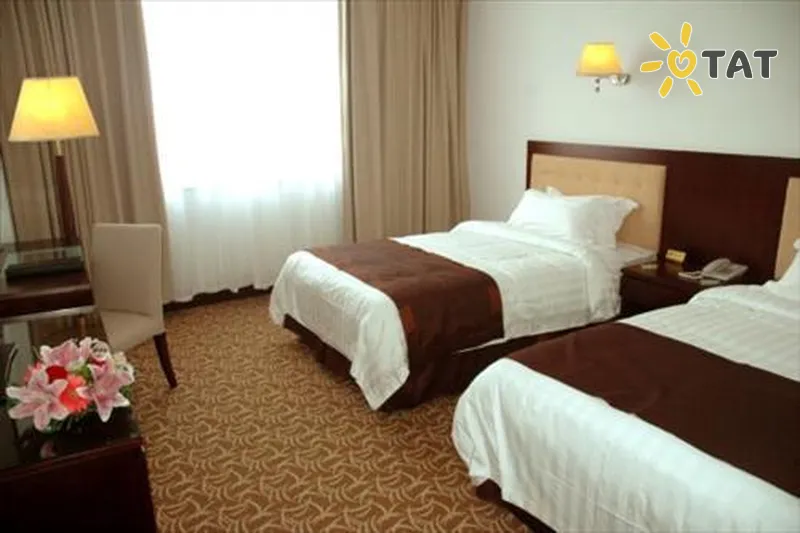 Фото отеля Golden Phoenix Airport 4* Пекін Китай номери