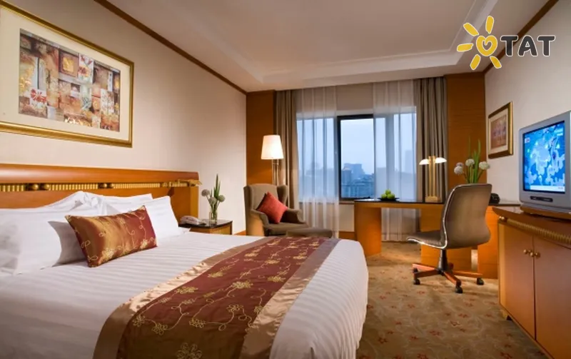 Фото отеля Swissotel Beijing Hong Kong Macau Center 5* Пекін Китай номери
