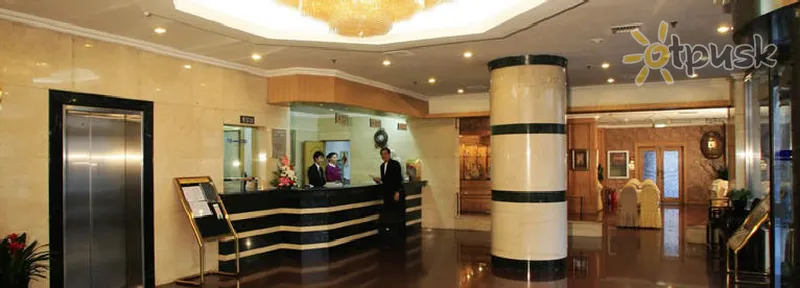 Фото отеля Harmony Hotel Beijing 3* Пекин Китай лобби и интерьер