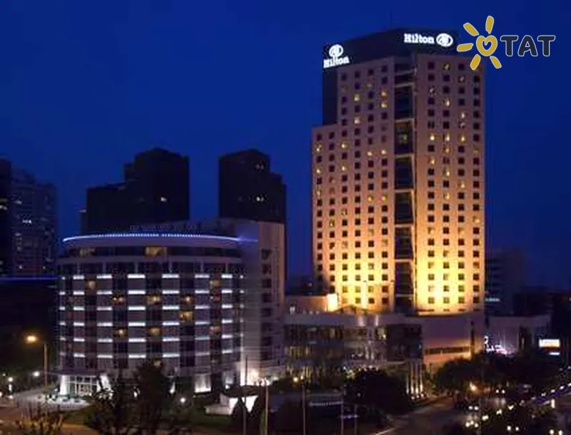 Фото отеля Hilton Beijing 5* Пекін Китай екстер'єр та басейни