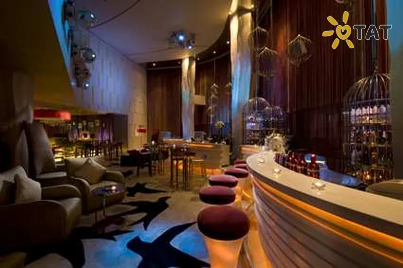 Фото отеля Hilton Beijing 5* Пекін Китай бари та ресторани