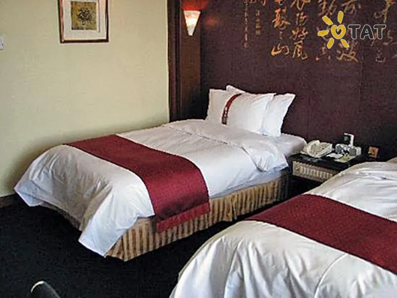 Фото отеля Holiday Inn Moon River Beijing 5* Пекін Китай номери