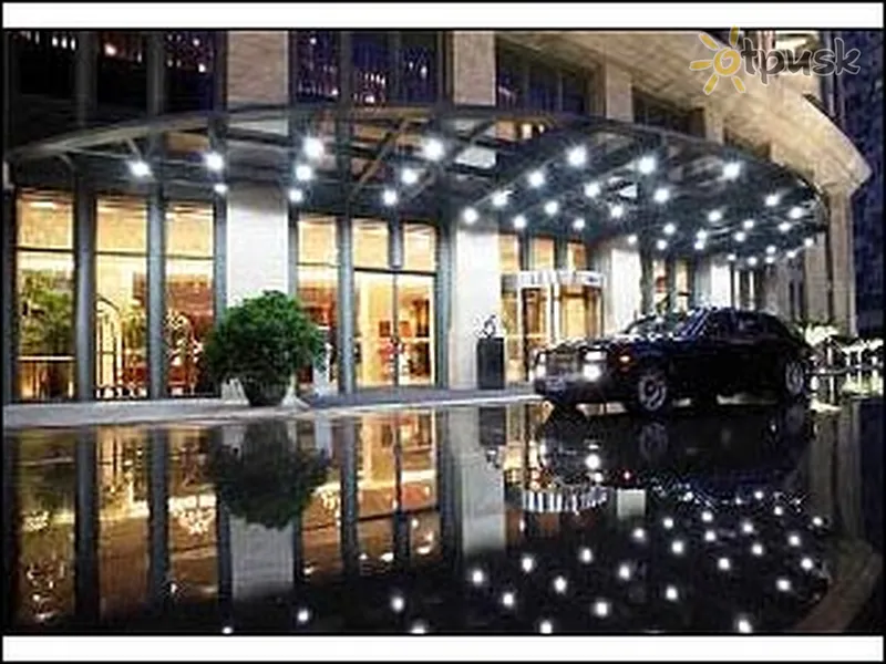 Фото отеля Grand Mercure Hongqiao Shanghai 4* Шанхай Китай екстер'єр та басейни