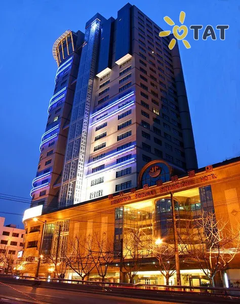 Фото отеля Hengsheng Peninsula International Hotel 4* Шанхай Китай екстер'єр та басейни