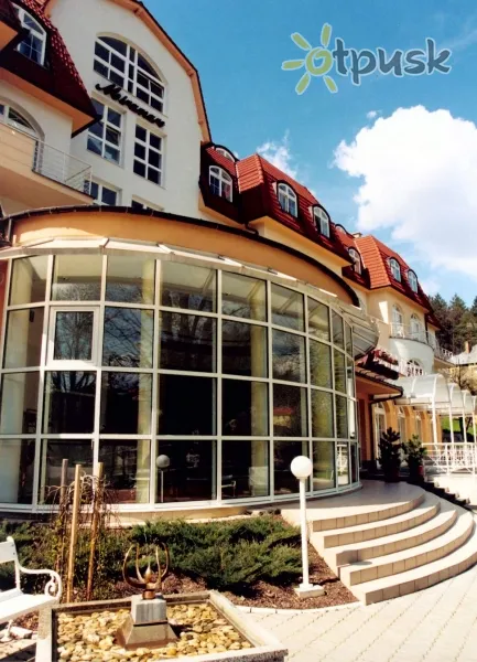 Фото отеля Miramare 4* Лугачовице Чехия экстерьер и бассейны