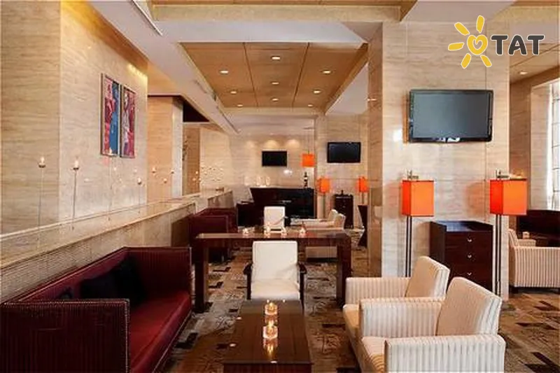 Фото отеля Holiday Inn Central Plaza Beijing 5* Пекін Китай лобі та інтер'єр