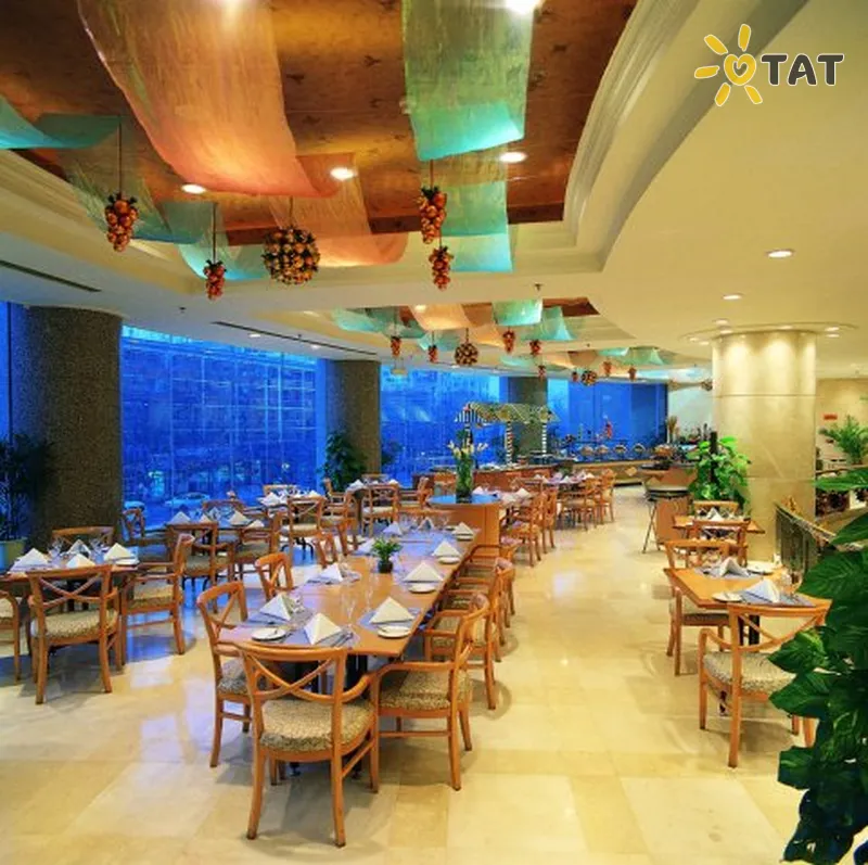 Фото отеля Holiday Inn Chang An West Beijing 5* Пекін Китай бари та ресторани