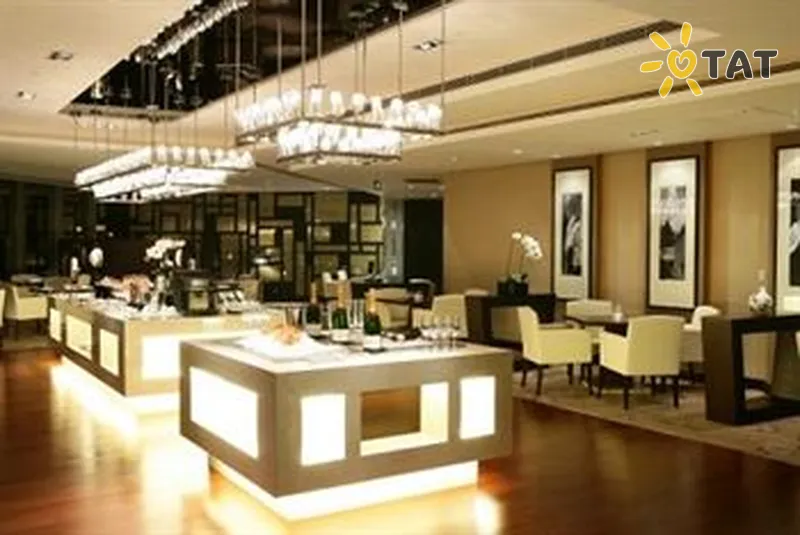 Фото отеля Jing Guang New World 5* Пекін Китай бари та ресторани