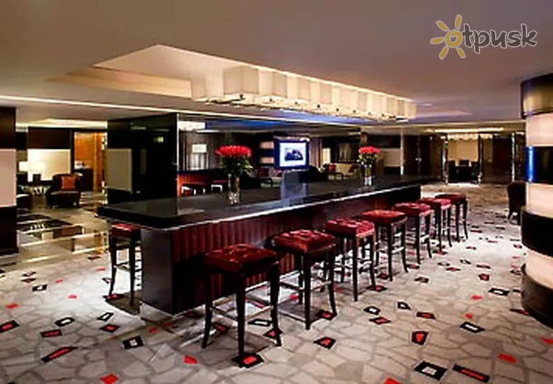 Фото отеля Marriott Hotel Beijing City Wall 5* Пекин Китай бары и рестораны