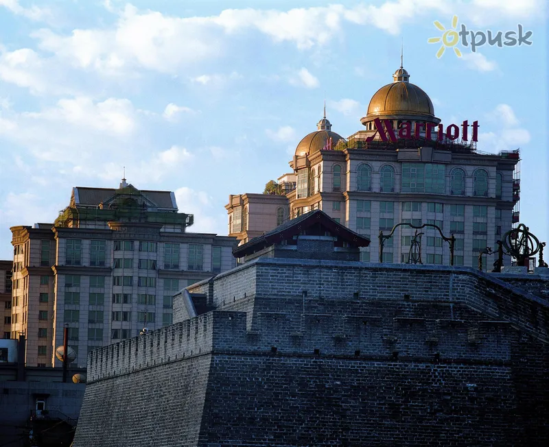 Фото отеля Marriott Hotel Beijing City Wall 5* Пекин Китай экстерьер и бассейны