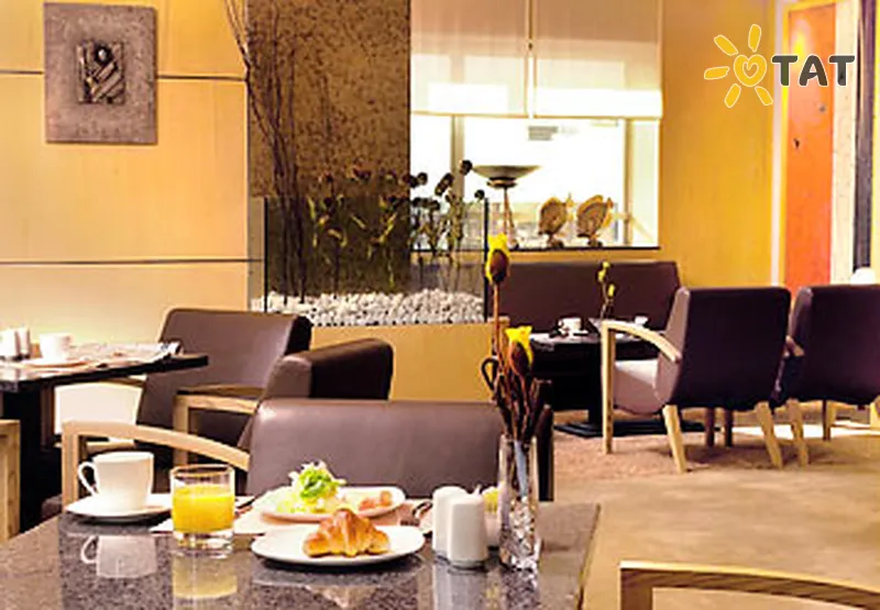 Фото отеля New World Courtyard Beijing 5* Пекін Китай бари та ресторани