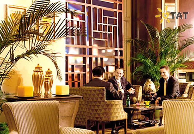 Фото отеля New World Courtyard Beijing 5* Пекін Китай лобі та інтер'єр