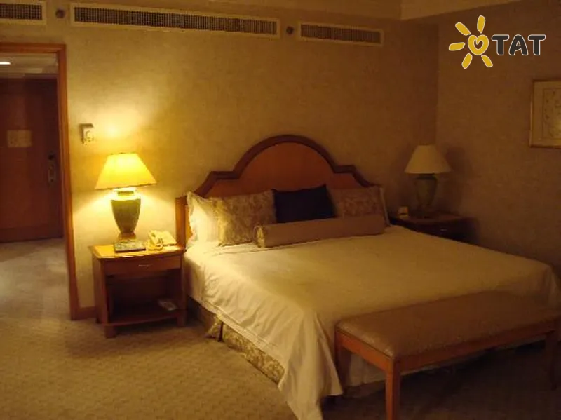 Фото отеля Presidential Plaza 5* Пекін Китай номери