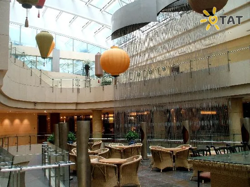 Фото отеля Raffles Beijing Hotel 5* Пекін Китай лобі та інтер'єр