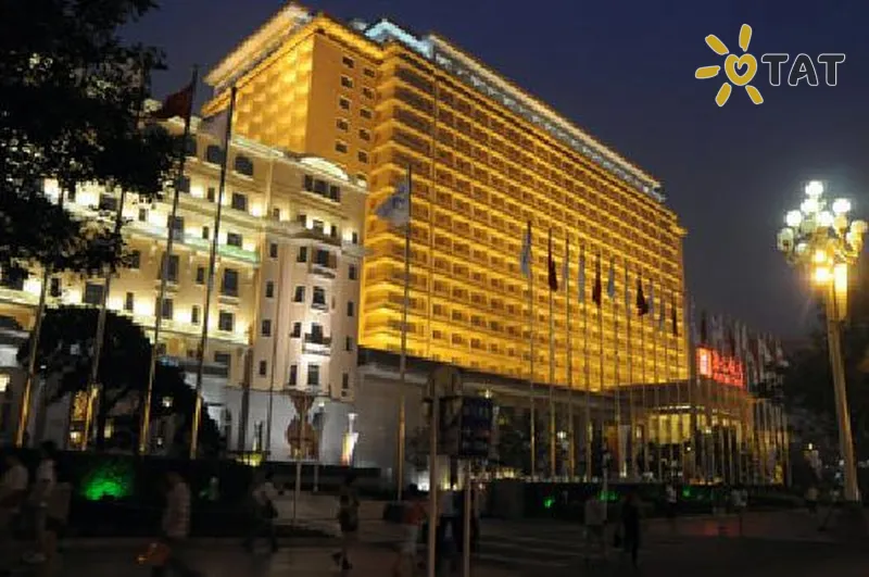Фото отеля Raffles Beijing Hotel 5* Пекін Китай екстер'єр та басейни