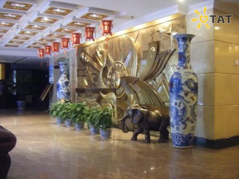 Фото отеля Shatan Beijing Hotel 3* Пекін Китай лобі та інтер'єр