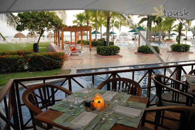 Фото отеля Royal Decameron Beach Resort Golf & Casino 4* Панама Панама бари та ресторани