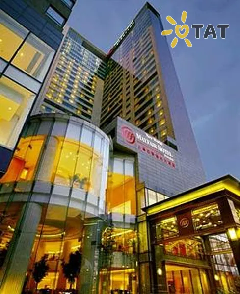 Фото отеля New World Shanghai Hotel 5* Шанхай Китай экстерьер и бассейны