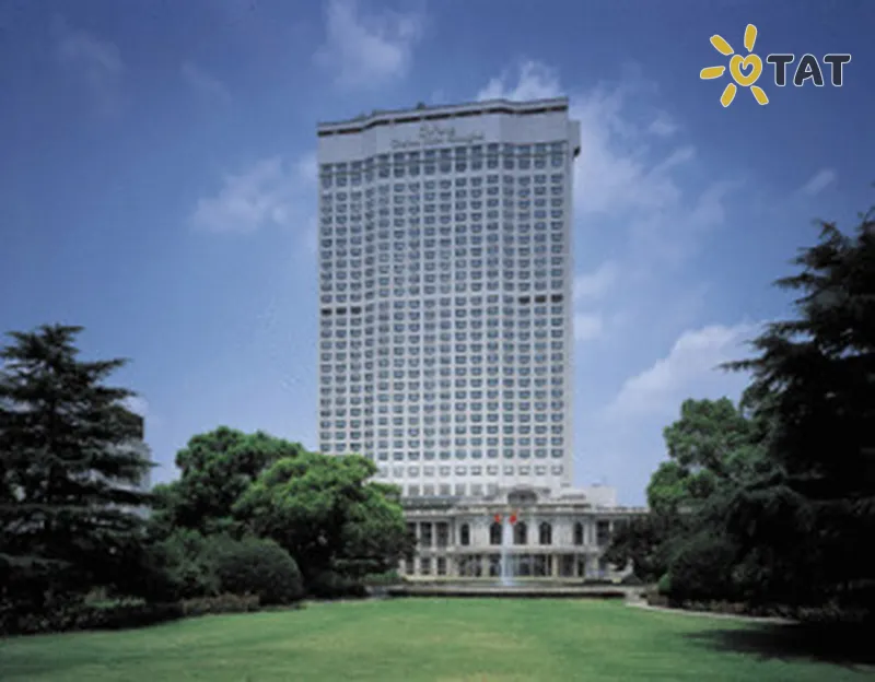 Фото отеля Okura Garden Hotel Shanghai 5* Шанхай Китай екстер'єр та басейни