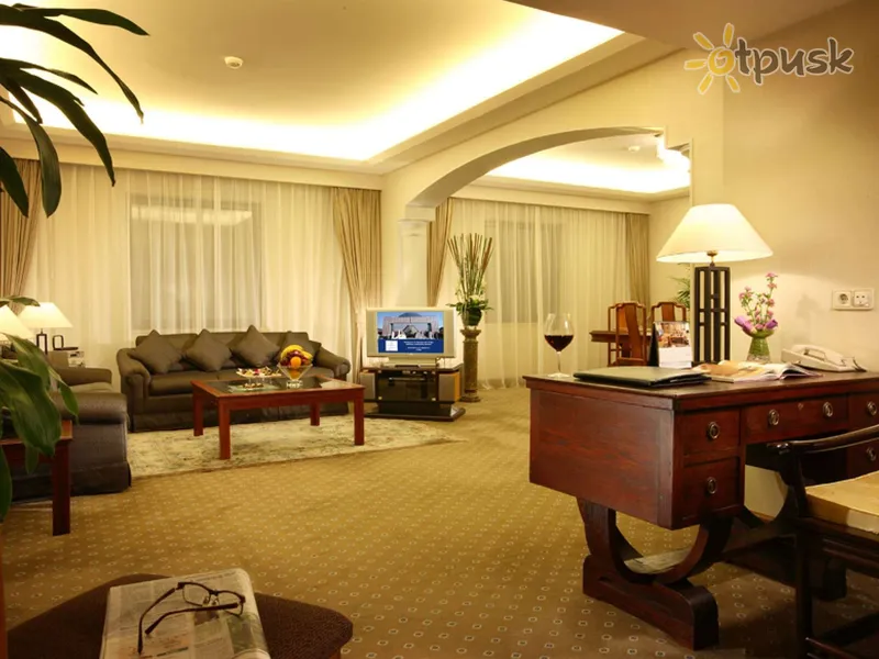 Фото отеля The Kempinski Hotel Beijing Lufthansa Center 5* Пекин Китай номера