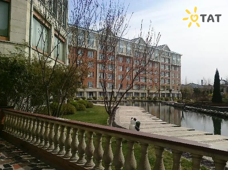 Фото отеля The Loong Palace Hotel & Resort 5* Пекін Китай екстер'єр та басейни