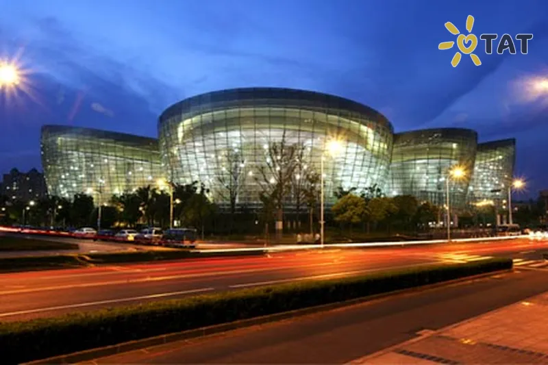 Фото отеля Radisson Hotel Pudong Century Park 5* Шанхай Китай екстер'єр та басейни