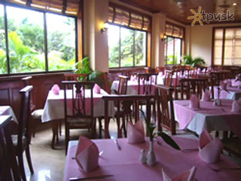 Фото отеля Lin Ratanak Angkor Hotel 3* Siem Reapa Kambodža bāri un restorāni