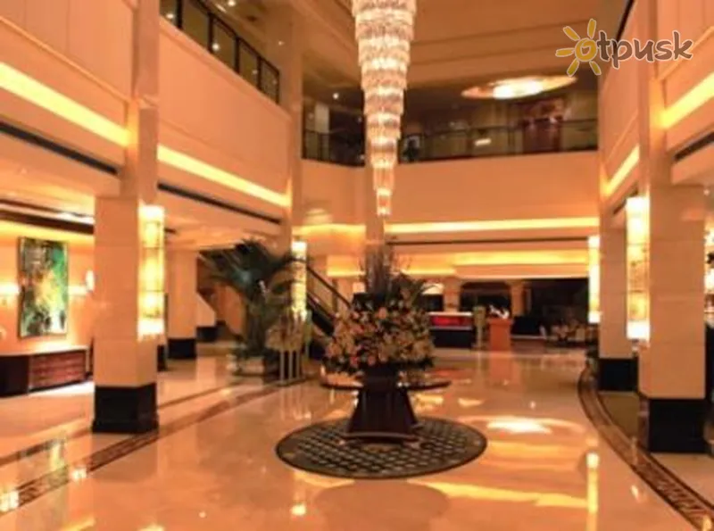 Фото отеля Golden Tulip Shanghai Rainbow Hotel 4* Шанхай Китай лобби и интерьер
