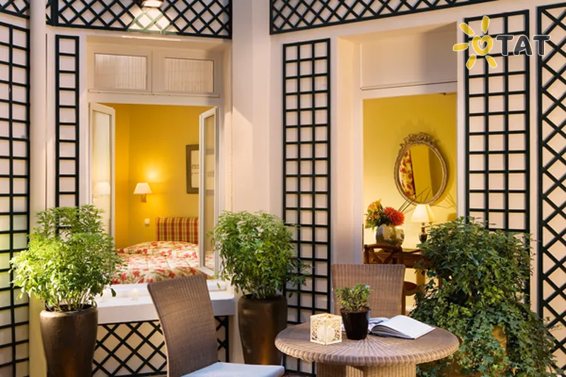 Фото отеля Le Relais Madeleine 3* Париж Франція номери