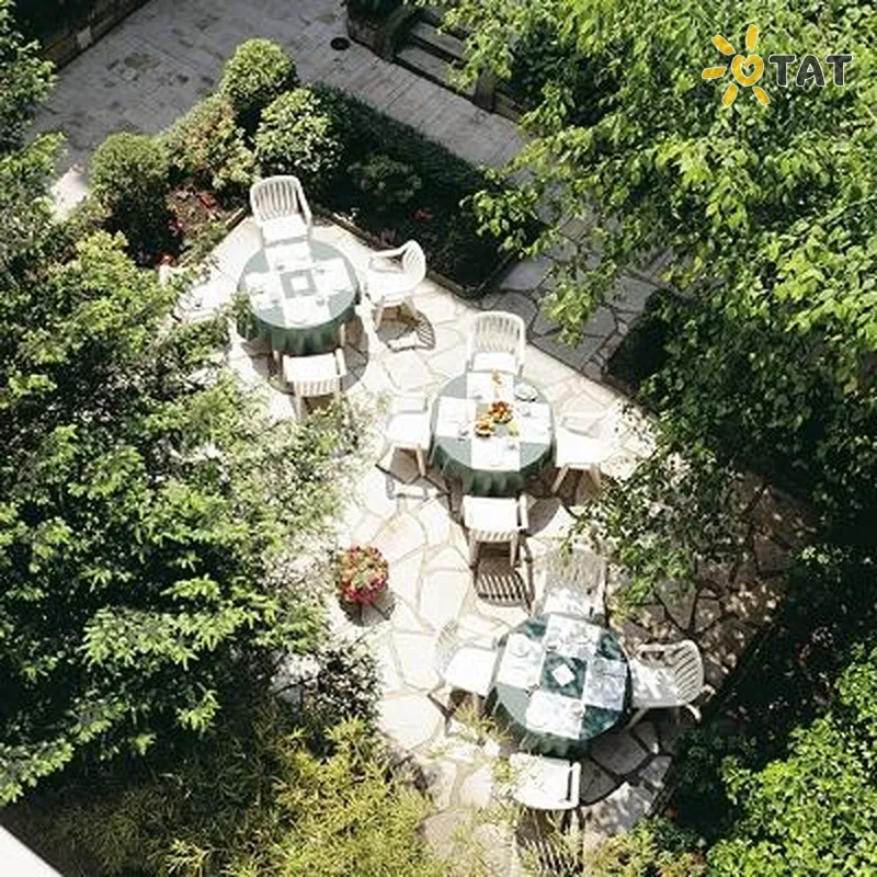 Фото отеля Residence Lord Byron 3* Париж Франція екстер'єр та басейни