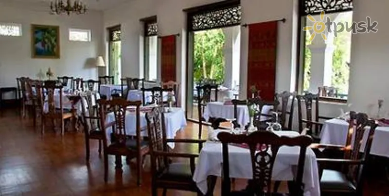 Фото отеля Villa Santi Hotel 4* Luangprabanga Laosa bāri un restorāni