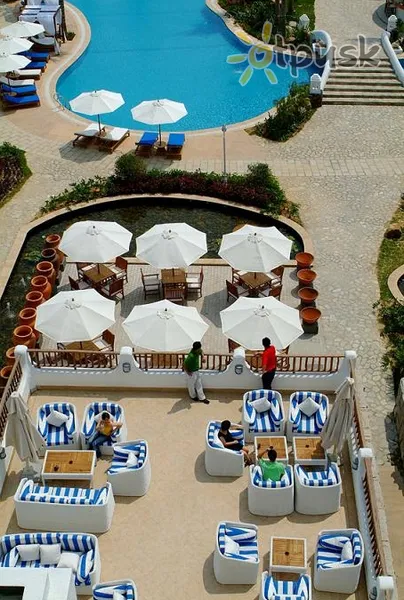Фото отеля Aegean Jianguo Suites Resort 5* par. Hainana Ķīna ārpuse un baseini