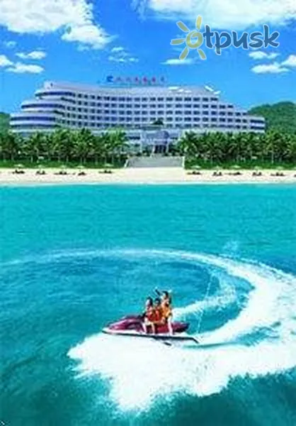 Фото отеля Hainan Jinling Holiday Resort 3* о. Хайнань Китай экстерьер и бассейны