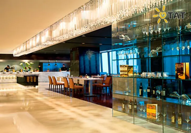 Фото отеля Renaissance Shanghai Zhongshan Park Hotel 5* Шанхай Китай лобі та інтер'єр