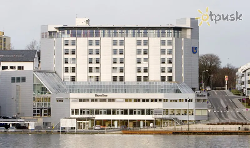 Фото отеля Rica Hotel Kristiansund 4* Кристиансунн Норвегия экстерьер и бассейны