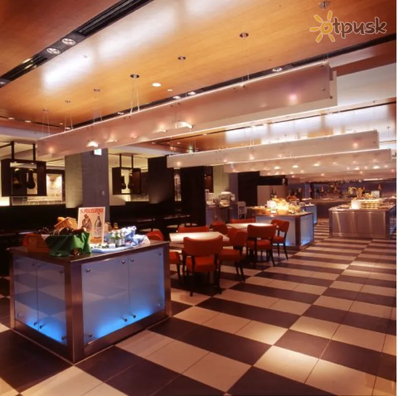 Фото отеля Nikko Kansai Airport Hotel 4* Осака Японія бари та ресторани
