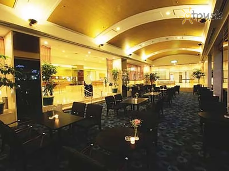 Фото отеля Narita Tobu Hotel Airport 4* Токио Япония бары и рестораны