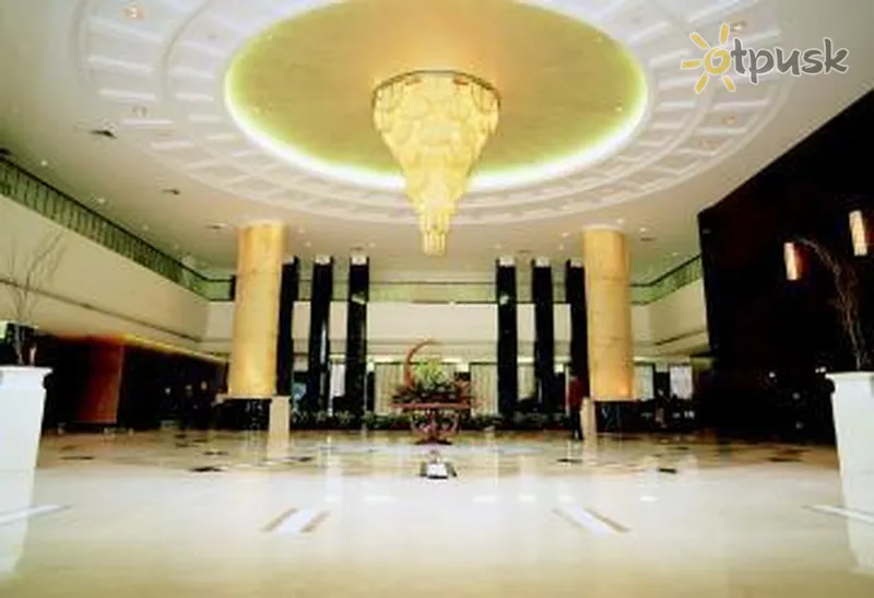 Фото отеля Dongfang Hotel 5* Guandžou Ķīna vestibils un interjers