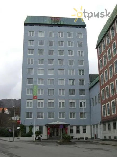 Фото отеля Thon Hotel Bergen Brygge 3* Берген Норвегия экстерьер и бассейны