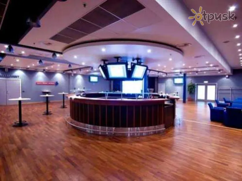Фото отеля Thon Hotel Ullevaal Stadion 4* Осло Норвегія лобі та інтер'єр