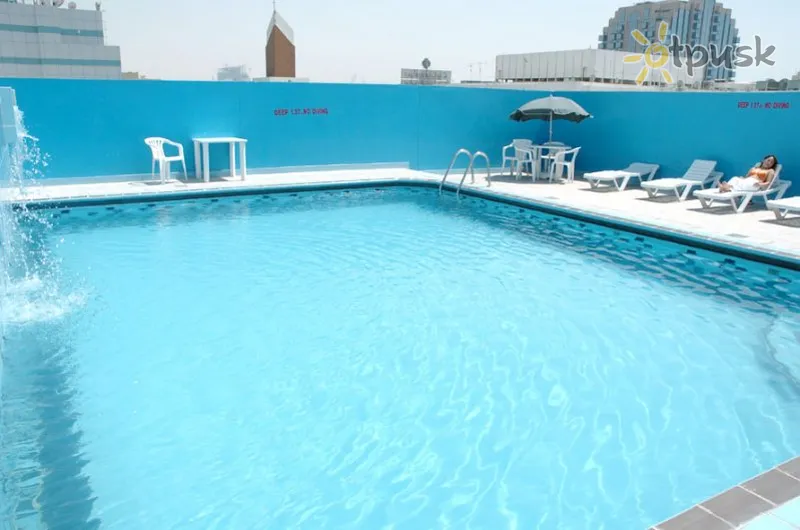 Фото отеля Rafee Hotel 2* Дубай ОАЭ экстерьер и бассейны