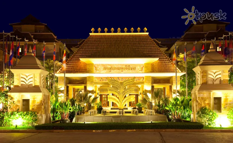 Фото отеля Angkor Miracle Resort & Spa 4* Siem Rypas Kambodža išorė ir baseinai