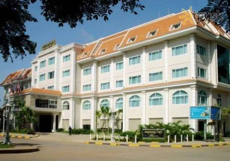 Фото отеля Angkor Riviera Hotel 3* Siem Rypas Kambodža išorė ir baseinai