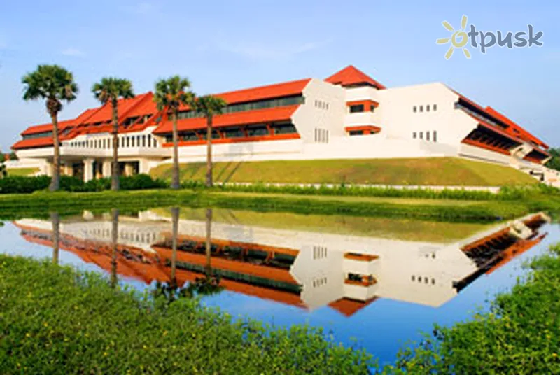 Фото отеля Le Meridien Angkor 5* Siem Rypas Kambodža išorė ir baseinai