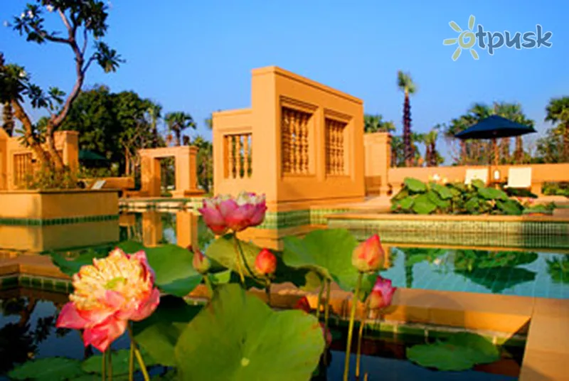 Фото отеля Le Meridien Angkor 5* Siem Rypas Kambodža išorė ir baseinai