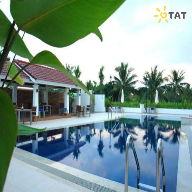 Фото отеля Tara Angkor Hotel 4* Сієм Рієп Камбоджа екстер'єр та басейни