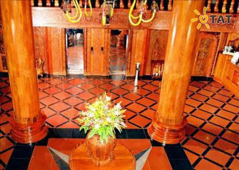 Фото отеля Majestic Angkor Hotel 4* Сієм Рієп Камбоджа лобі та інтер'єр