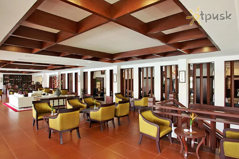 Фото отеля Royal Angkor Resort 5* Siem Reapa Kambodža vestibils un interjers